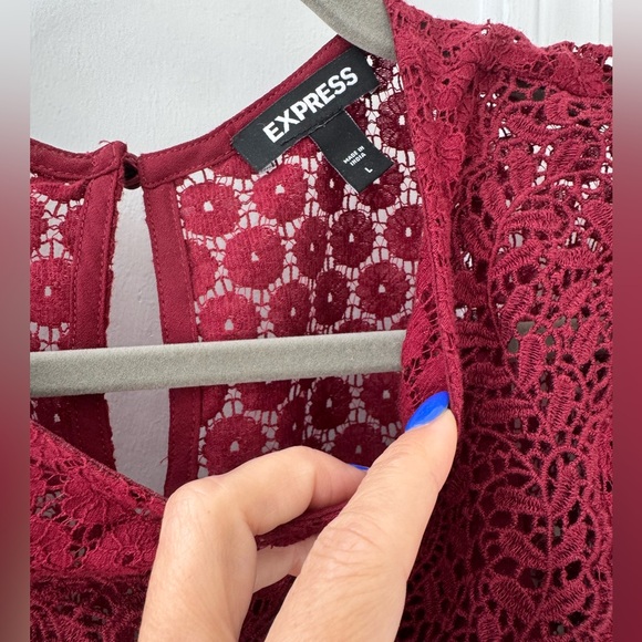 Express Red Ruffled Puff Sleeve Blouse - Picture 2 of 4